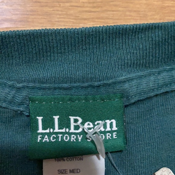 L.L. Bean short sleeve factory shirt - Picture 5 of 6